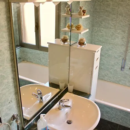 Semesterbostad Antica *